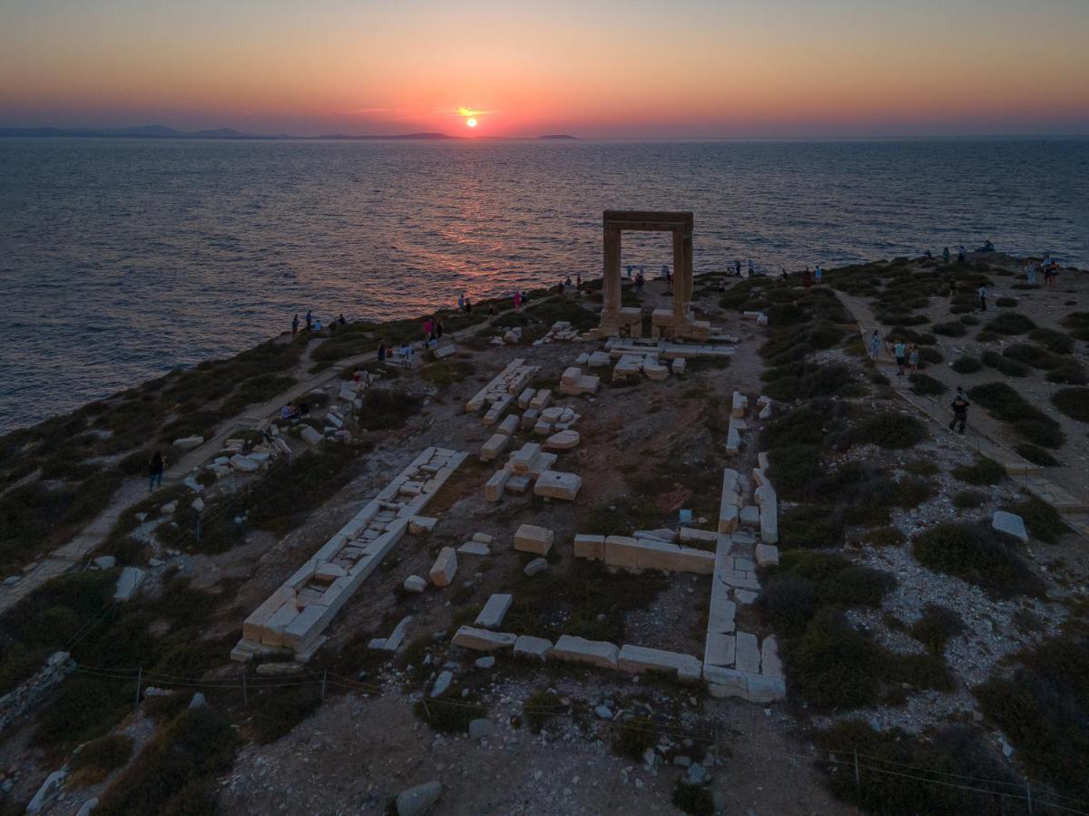 Portara Seaside Luxury Suites Naxos City Zewnętrze zdjęcie